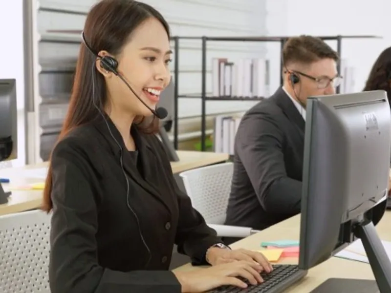 Hình ảnh hỗ trợ khách hàng 24/7 của M88